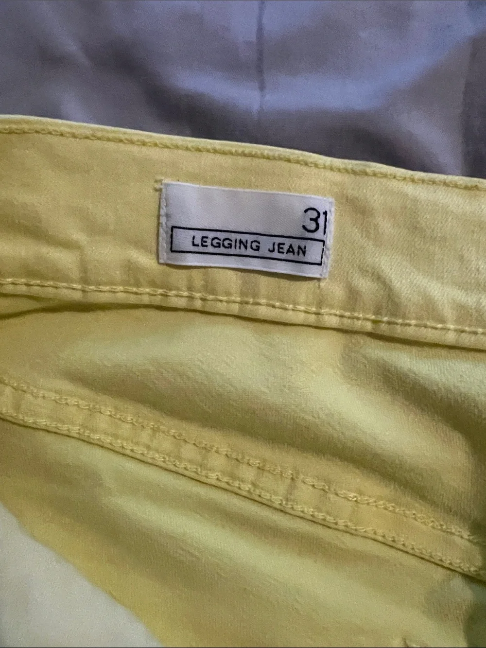 GAP Men's Slim Straight Jeans in Yellow